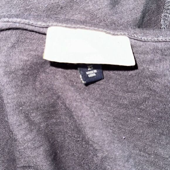 Universal Threads Co Crop Style Top - Picture 5 of 5